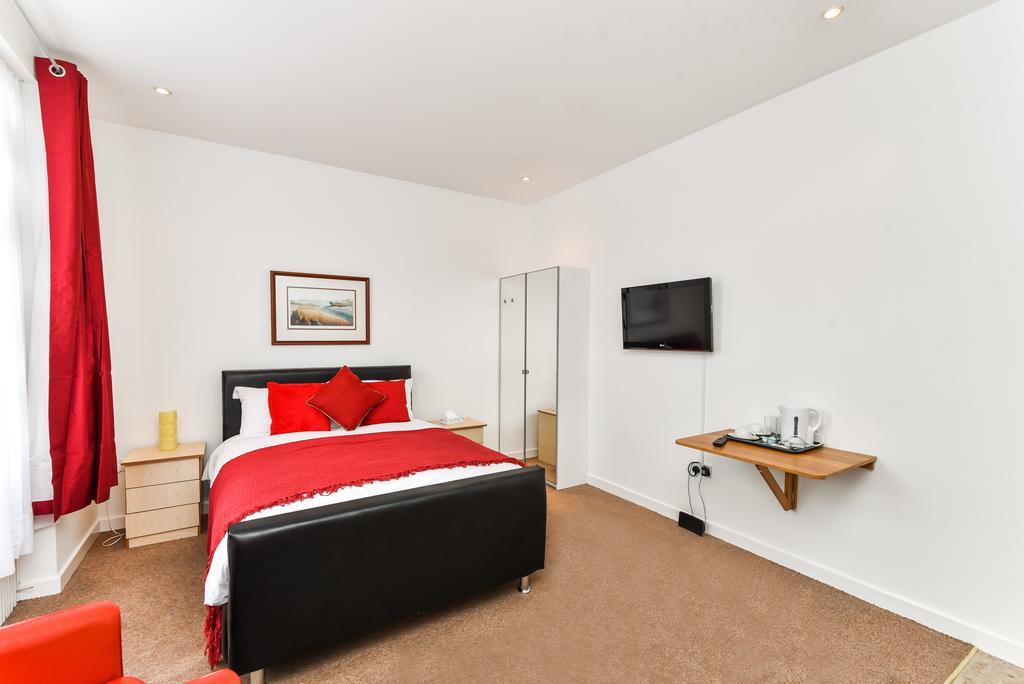 Riverbank Stay Londres Exterior foto